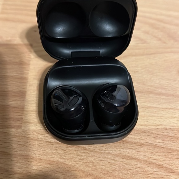 Samsung Galaxy EarPods Pro - Picture 3 of 3